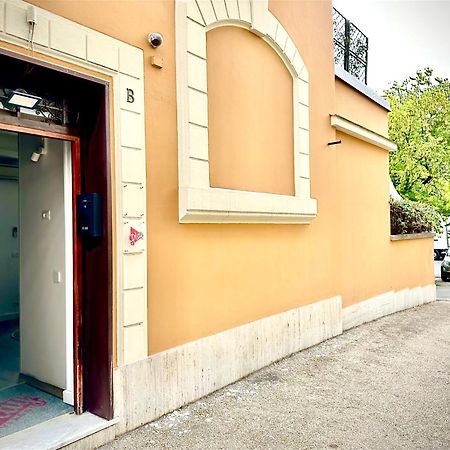 Casa Happya - Metro A - Central Roma Eksteriør bilde